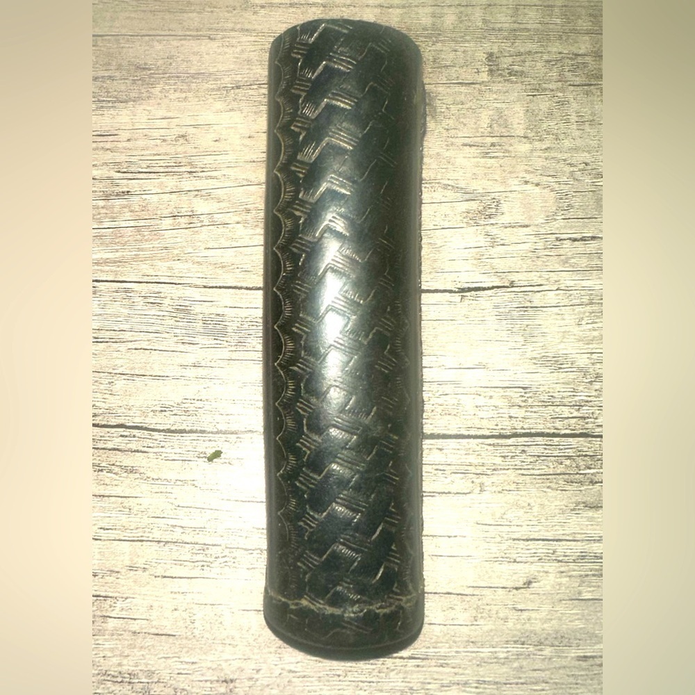 Boston Leather 5491-3 Black Basketweave Open Style Stinger Flashlight Holder